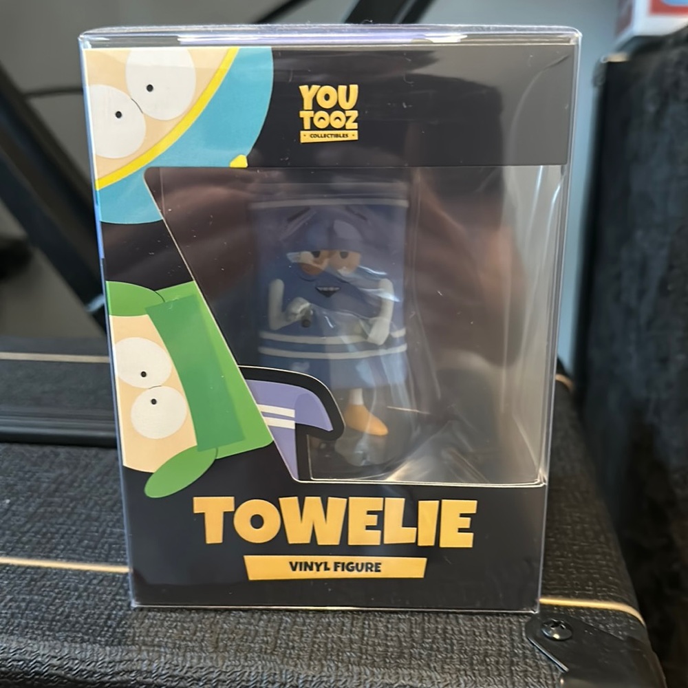 Towelie South Park Youtooz vinyl figure in case